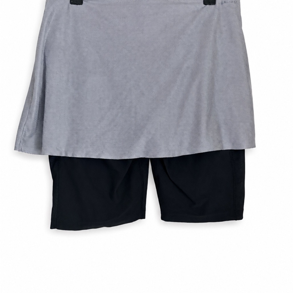 Nike DryFit Tennis Skirt w/Built-in Shorts, Platinum/Black, - Picture 8 of 10